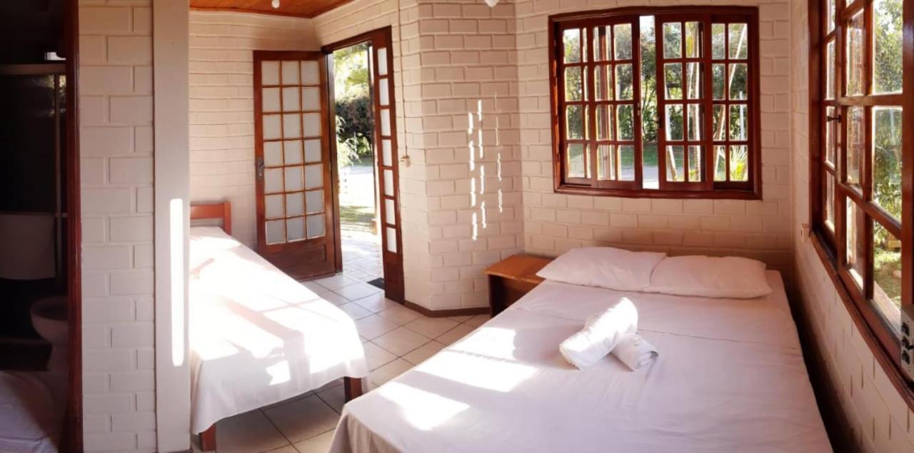 Pousada Halliny Do Rosa Praia do Rosa Phòng bức ảnh