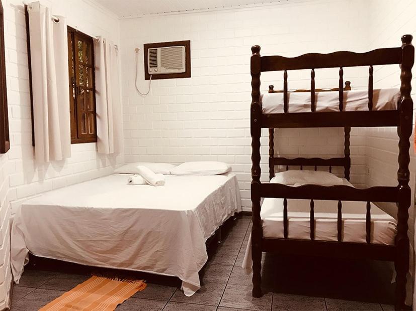 Pousada Halliny Do Rosa Praia do Rosa Ngoại thất bức ảnh
